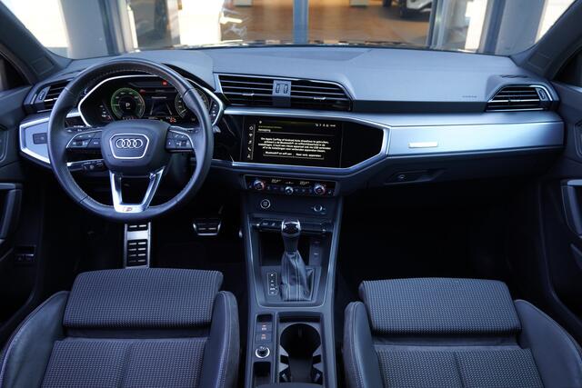 Audi Q3 45TFSIe/245pk S-Line|2022|20"Blackstyle|AppleCarplay/AndroidAuto|Matrix-LED|Keyless|Optik Schwarz|Cruise+ACC|Blindspot|Virtual Cockpit