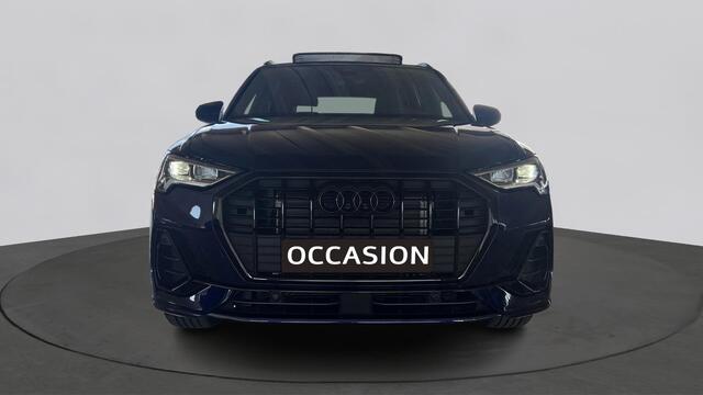 Audi Q3 45 TFSI e 245Pk S edition / Panodak / Sfeerverlichting / Stoelverwarming