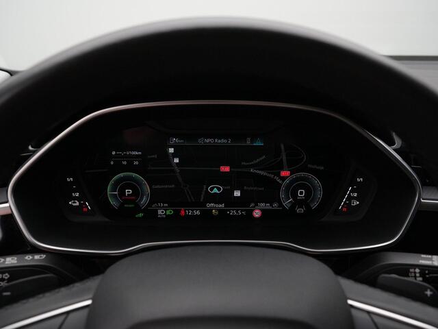 Audi Q3 45 TFSI e 245 pk S-tronic Business Edition | Achteruitrijcamera | Navigatie | Stoelverrwarming | Adaptive Cruise