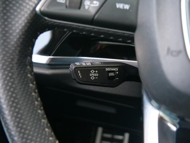 Audi Q3 Sportback 35 TFSI 150 Pk S Edition Apple Carplay / Trekhaak / PDC / DAB / 19 inch