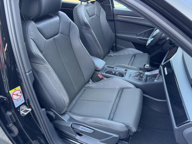 Audi Q3 45 TFSI e S-Line 245 Pk Pano Keyless Sfeerverlichting