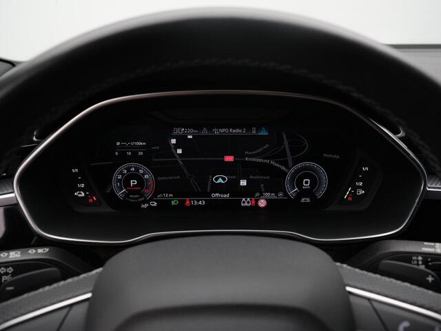 Audi Q3 45 TFSI e 245 pk S-tronic S edition | Panoramadak | Leder | Achteruitrijcamera | Stoelverwarming | Navigatie