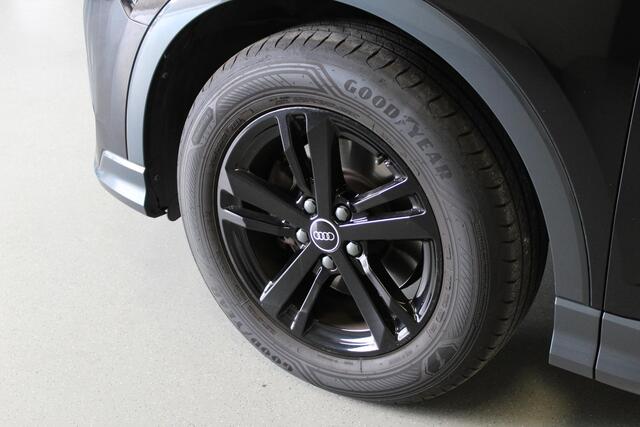 Audi Q3 Sportback 35 TFSI Pro Line | MYTHOS BLACK | 17'LMV | D-GLAS | LED | PDC-V/A | CLIMA | CRUISE | CARPLAY |