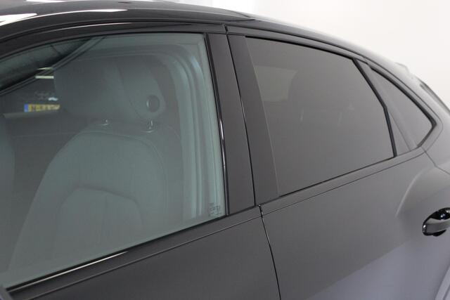 Audi Q3 Sportback 35 TFSI Pro Line | MYTHOS BLACK | 17'LMV | D-GLAS | LED | PDC-V/A | CLIMA | CRUISE | CARPLAY |