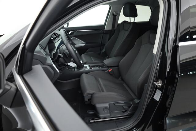 Audi Q3 Sportback 35 TFSI Pro Line business | Elek. Trekhaak | CarPlay | Adapt. Cruise | Stoelverw. | Navi