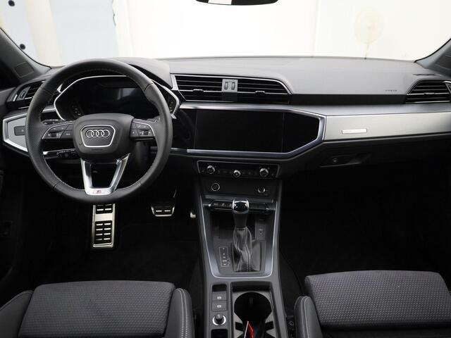 Audi Q3 Sportback S-line 35TFSI 110kW/150PK S-tronic S Edition · Apple Car Play · Trekhaak · Stoelverwarming · Parkeersensoren · Navigatie · Garantie tot 03-10-2029 of 100.000km