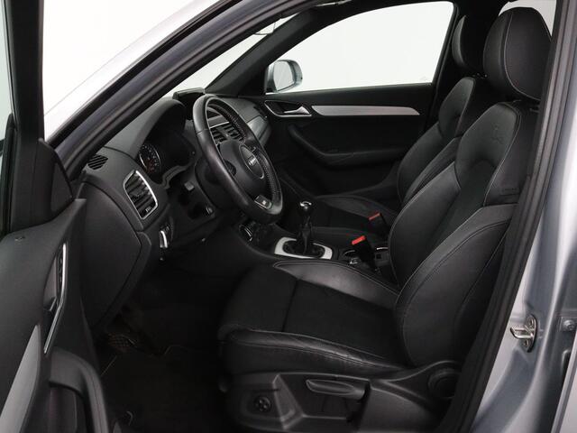 Audi Q3 1.4 TFSI Sport S Line Edition | Origineel NL | Half leder | Trekhaak | Full LED | Sportstoelen | Navigatie | Climate control | Parkeerhulp | Cruise control | Bluetooth | Getint glas
