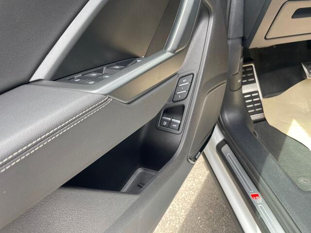 Audi Q3 45 TFSI e S-Line Pano Memory Sonos 360 Camera