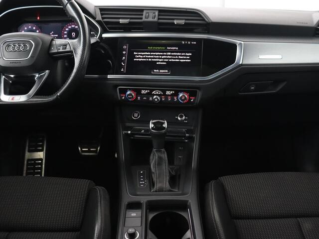 Audi Q3 35 TFSI S Line Pro Line S | Panoramadak | Stoelverwarming | Adaptive cruise | Carplay | Trekhaak | Keyless | Virual Cockpit | Half leder | DAB | Full LED