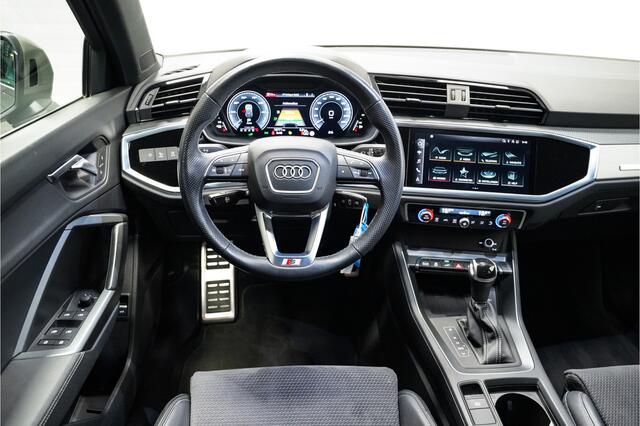 Audi Q3 45 TFSI e S-Line/Navi/Dealer onderhouden/Unieke stand