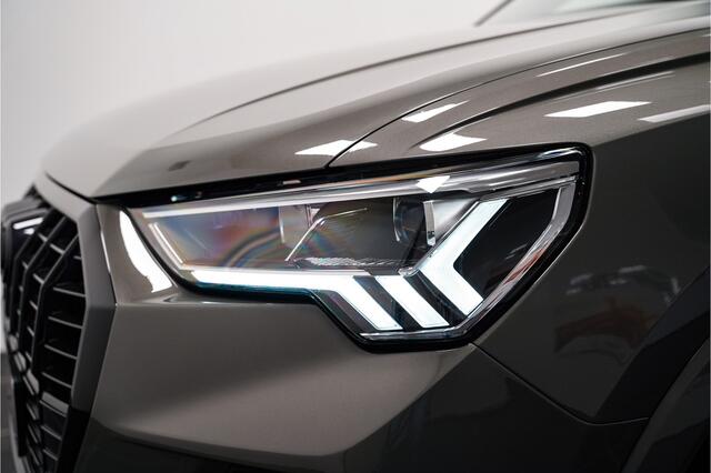 Audi Q3 45 TFSI e S-Line/Navi/Dealer onderhouden/Unieke stand