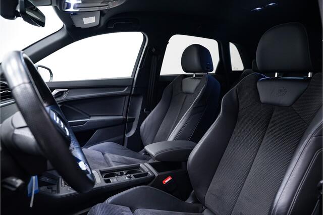 Audi Q3 45 TFSI e S-Line/Navi/Dealer onderhouden/Unieke stand