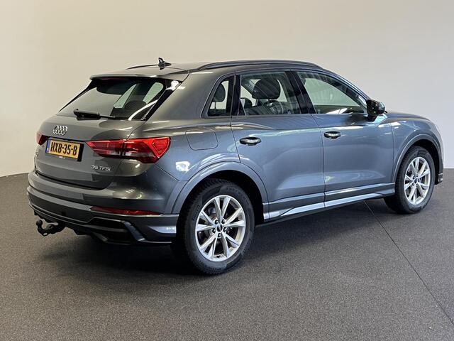 Audi Q3 35 TFSI S Line S-Tronic Aut. Panoramadak Climate control Adaptive Cruise Control Navi Full LED Trekhaak PDC VA+ Camera Carplay
