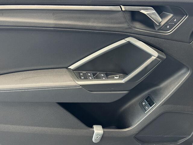 Audi Q3 45 TFSI e S edition