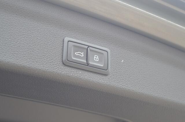 Audi Q3 40 TFSI quattro S Line | AUT - PANO - CAMERA
