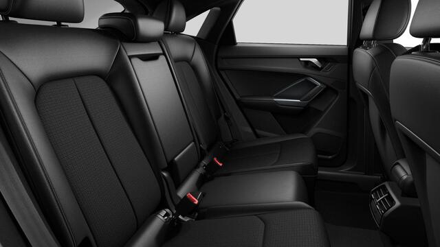 Audi Q3 Sportback 45 TFSI e S Edition | 245 PK | SoH 91% | Trekhaak | Adaptive cruise control | Navigatiesysteem | S line |