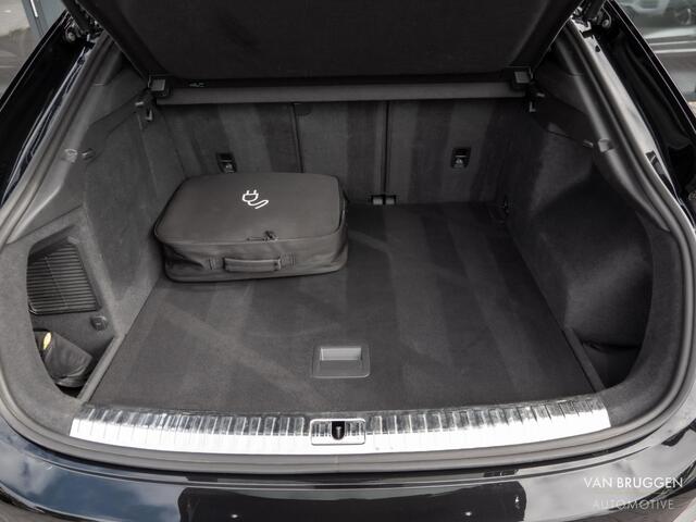 Audi Q3 Sportback 45 TFSI e S-Line Pano SONOS Leer Trekhaak Sfeer Keyless ACC E-Stoelen BTW