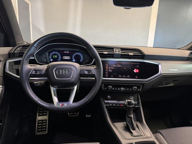 Audi Q3 45 TFSI e Stoelverwarming/ACC/Parkeersensoren