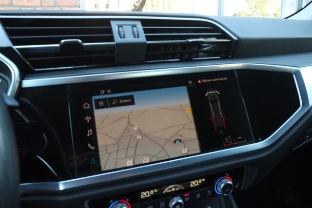 Audi Q3 45 TFSI e Navigatie, Trekhaak, Virtual cockpit