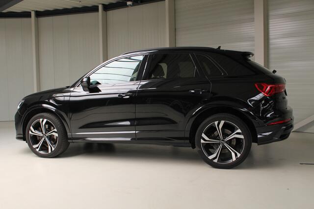 Audi Q3 45 TFSIe S-Line S-Tronic 245PK Blackoptiek Navigatie | LM.'20 | Elec.a.Klep | Drive select