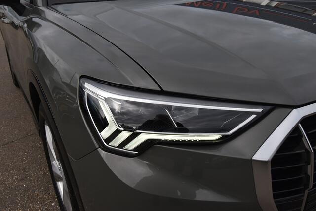 Audi Q3 35 TFSI Business Edition , NAVI , VIRTUAL COCKPIT , CLIMATR, PDC V+A , LED KOPLAMPEN ,