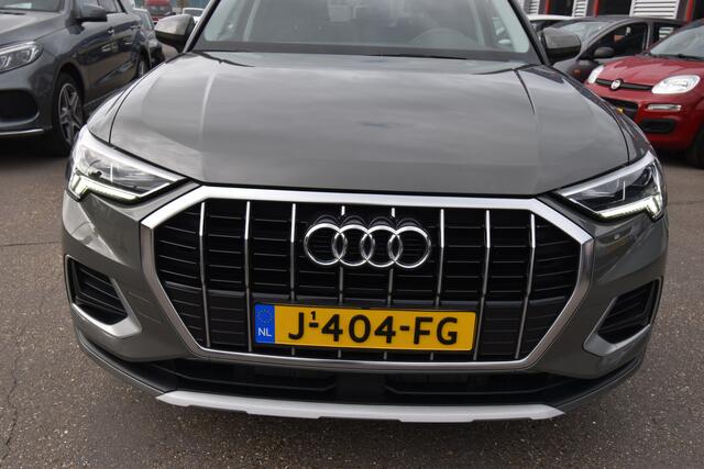 Audi Q3 35 TFSI Business Edition , NAVI , VIRTUAL COCKPIT , CLIMATR, PDC V+A , LED KOPLAMPEN ,