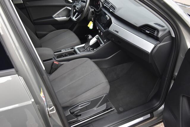 Audi Q3 35 TFSI Business Edition , NAVI , VIRTUAL COCKPIT , CLIMATR, PDC V+A , LED KOPLAMPEN ,