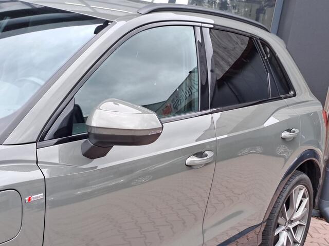 Audi Q3 45 TFSI e S edition 245PK PHEV | Matrix | Trekhaak | Zwart optiek | Leder | Stoelverwarming | Elekt. stoelen | Virtual |