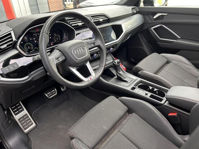 Audi Q3 45 TFSI e S edition | LED | Virtual | Memory | Pano | S Line |