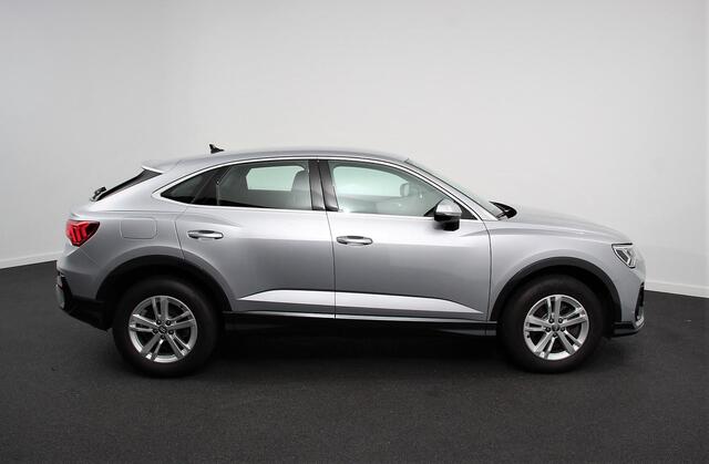 Audi Q3 Sportback 45 TFSI Attitude Plus PHEV 245 PK | Climatronic | Adaptive Cruise control | PDC V + A | Navigatie | Elektrische Kofferbak | Lichtmetalen Velgen