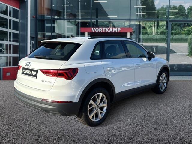 Audi Q3 45 TFSIe S-LINE NAVI/ACC/PDC/STOELVERW/E-KLEP
