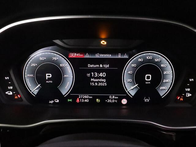 Audi Q3 45 TFSI e S edition 245 pk S-tronic | Navigatie | Panoramadak | Parkeersensoren | Achteruitrijcamera | Adaptieve cruise control | Lichtmetalen 20" | S-Line |