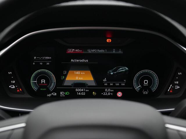 Audi Q3 45 TFSI e 245 pk S-tronic Advanced edition | Sportstoelen | Stoelverwarming | Standkachel | Side Asssit | Adaptive Cruise | Carplay | 18 inch