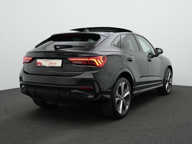 Audi Q3 Sportback 35 TFSI 150 pk S-tronic S Edition Competition / S-Line | Panoramadak | Trekhaak | Standkachel | Demperregeling | Elektr. verstelbare stoelen | Sonos | Rondomzicht camera