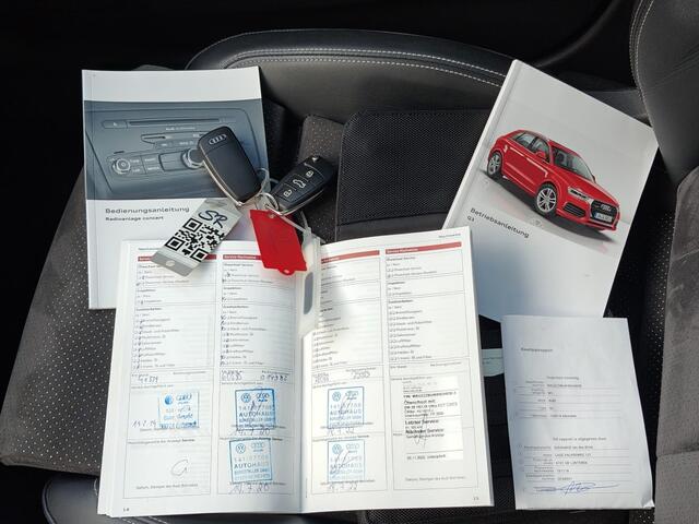 Audi Q3 2.0 TFSI q. Design, S-LINE / SCHUIFDAK / BOSE / LED