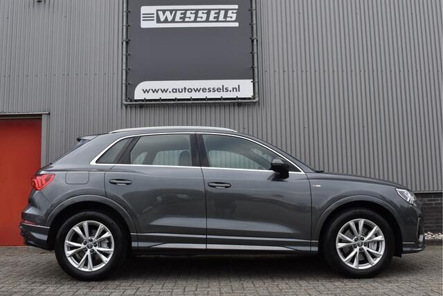 Audi Q3 40 TFSI quattro S Line Virtual cockpit, Elek. trekhaak, Adaptive cruise, Camera,