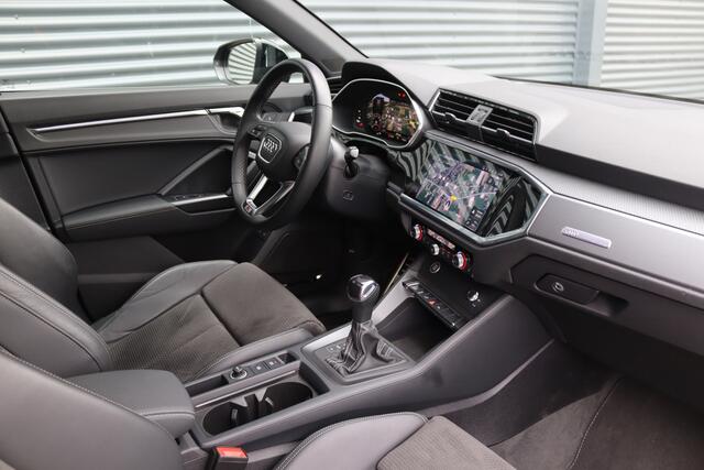 Audi Q3 Sportback 45 TFSI e S-Line Black Pano/Leder/MatrixLED/Sonos/360/Keyless/20"