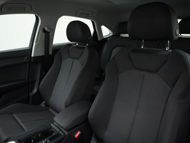 Audi Q3 Sportback 45 TFSIe 180kW/245PK Edition · Drive select · Adaptive Cruise Control · Navigatie · Camera + Parkeersensoren · 20 inch ·