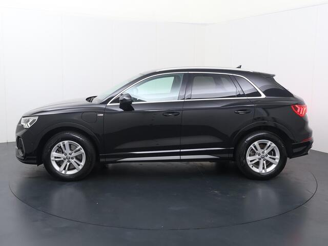Audi Q3 45 TFSI e S edition | 245 PK | SoH 94% | Automaat | Verwarmde voorstoelen | Apple Carplay/Android Auto |