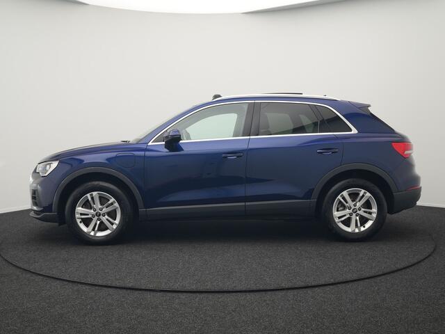 Audi Q3 45 TFSI e Advanced edition Plug In Hybrid 245pk PHEV | Panodak | Lederen Sportstoelen Verwarmd | Apple Carplay | Blis | Cruise Control | Navigatie | Virtual | DAB |