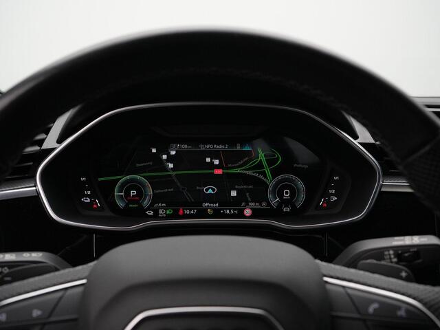 Audi Q3 45 TFSI e 245 pk S-tronic S-Line | Achteruitrijcamera | Navigatie | Adaptive Cruise | Side Assist