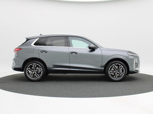 Audi Q3 S edition e-hybrid | 272 PK | Privacyglas | 19 inch | Alcantara int. delen | Ledkoplampen Plus | Comfortsleutel |