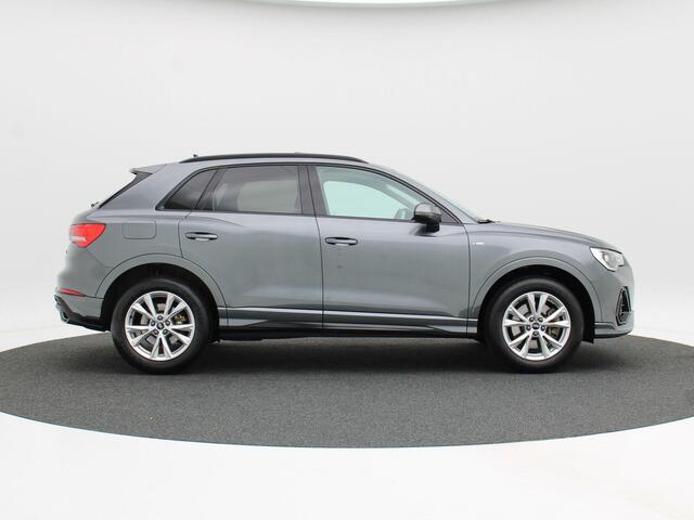 Audi Q3 45 TFSi e 245 Pk S edition | LED | Panoramadak | Zwart Optiek | Leder/Alcantara | Camera | CarPlay | Adaptive Cruise | Elektrische Achterklep | 18 Inch | 62.220 Km