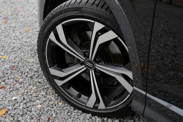 Audi Q3 45 TFSI S EDITION