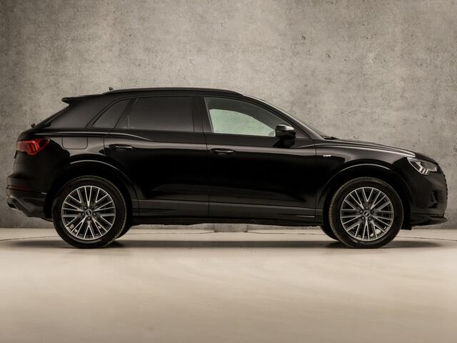 Audi Q3 35 TFSI S Line Sport 150Pk Automaat (VIRTUAL COCKPIT, GROOT NAVI, LEDER, SFEERVERLICHTING, ALCANTARA HEMEL, STUUR/STOELVERWARMING, SPORTSTOELEN, MATRIX LED KOPLAMPEN, GETINT GLAS, NIEUWSTAAT)