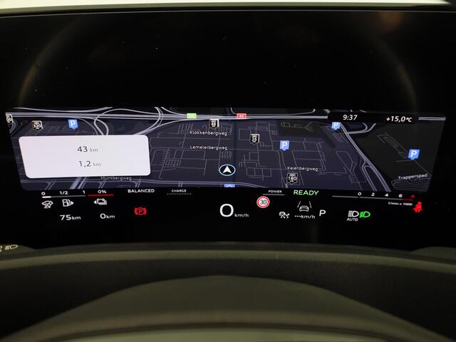 Audi Q3 Advanced edition e-hybrid 200 kW / 272 PK | Techniekpakket plus | Ambiente lichtpakket plus | Privacy glas | Sportstoelen |