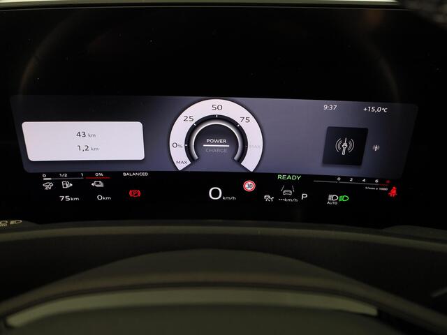 Audi Q3 Advanced edition e-hybrid 200 kW / 272 PK | Techniekpakket plus | Ambiente lichtpakket plus | Privacy glas | Sportstoelen |