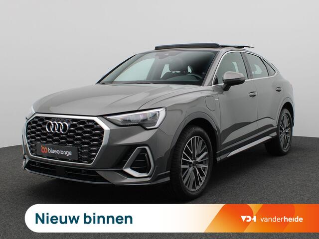 Audi Q3 Sportback 45 TFSI e S Edition 245PK S-Tronic Pano-Schuifdak, SOH 89%, Trekhaak, PDC voor en achter, Stoelverwarming, 19" LM Velgen, Navi, Clima