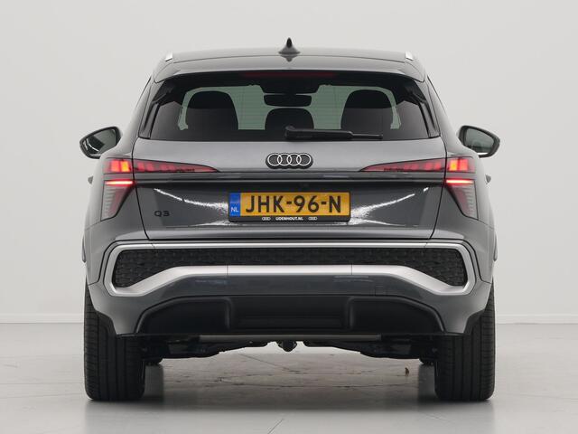 Audi Q3 1.5 200kW e-hybrid S edition Adapt. cruise Dodehoeksens. Verw. stoelen Camera Leder