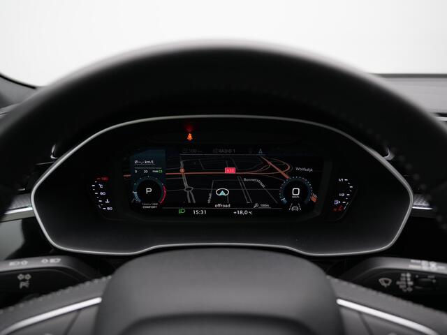 Audi Q3 35 TFSI 150 pk S-tronic S Line Pro Line S / S-Line | Trekhaak | Achteruitrijcamera | Navigatie | Carplay | Afgevlakt sportstuur